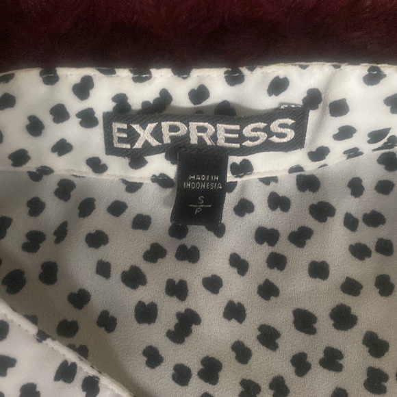 Express Top - Picture 3 of 5